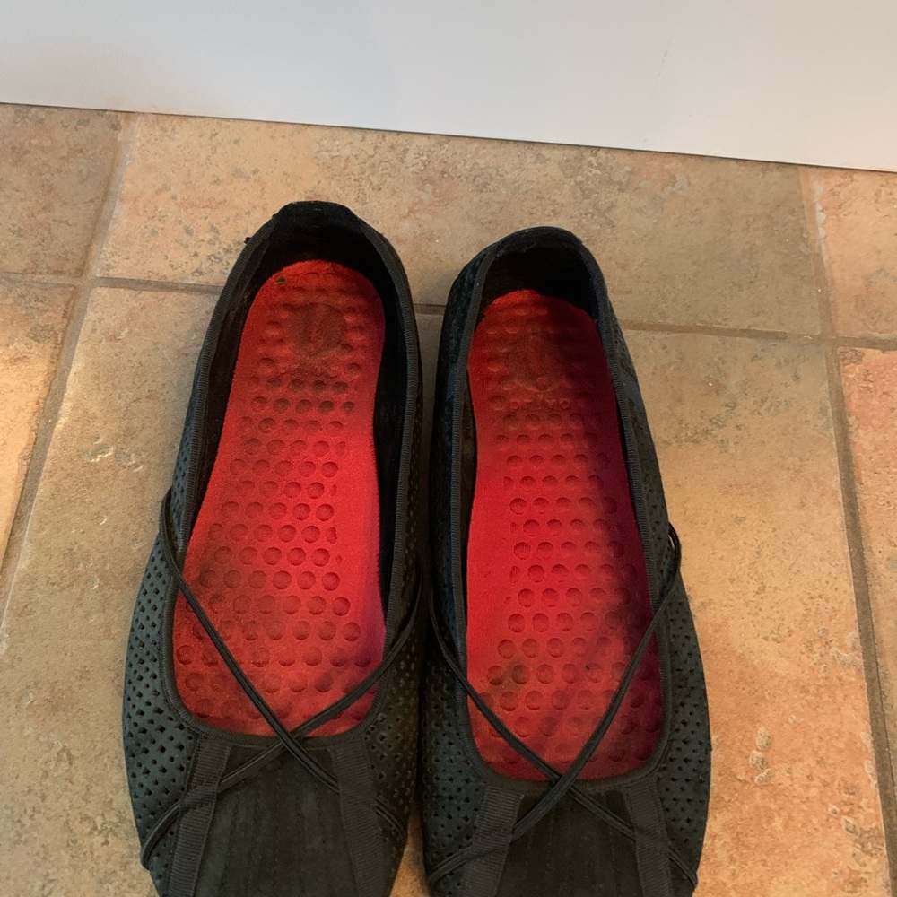 Women flat shoes
